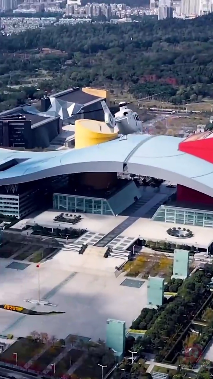 ทายาทลับ จากความจนสู่ความรวยรูปภาพ