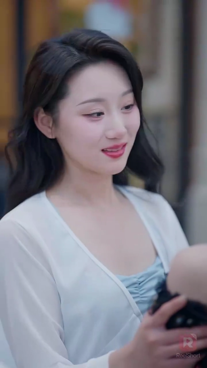 จักรวาลส่งเธอมารูปภาพ