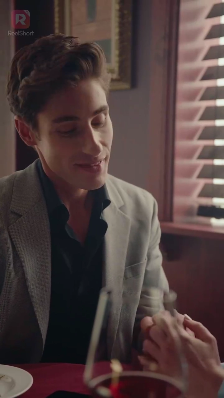 (พากย์) ตกหลุมรักพ่อมาเฟียของ แฟนเก่ารูปภาพ