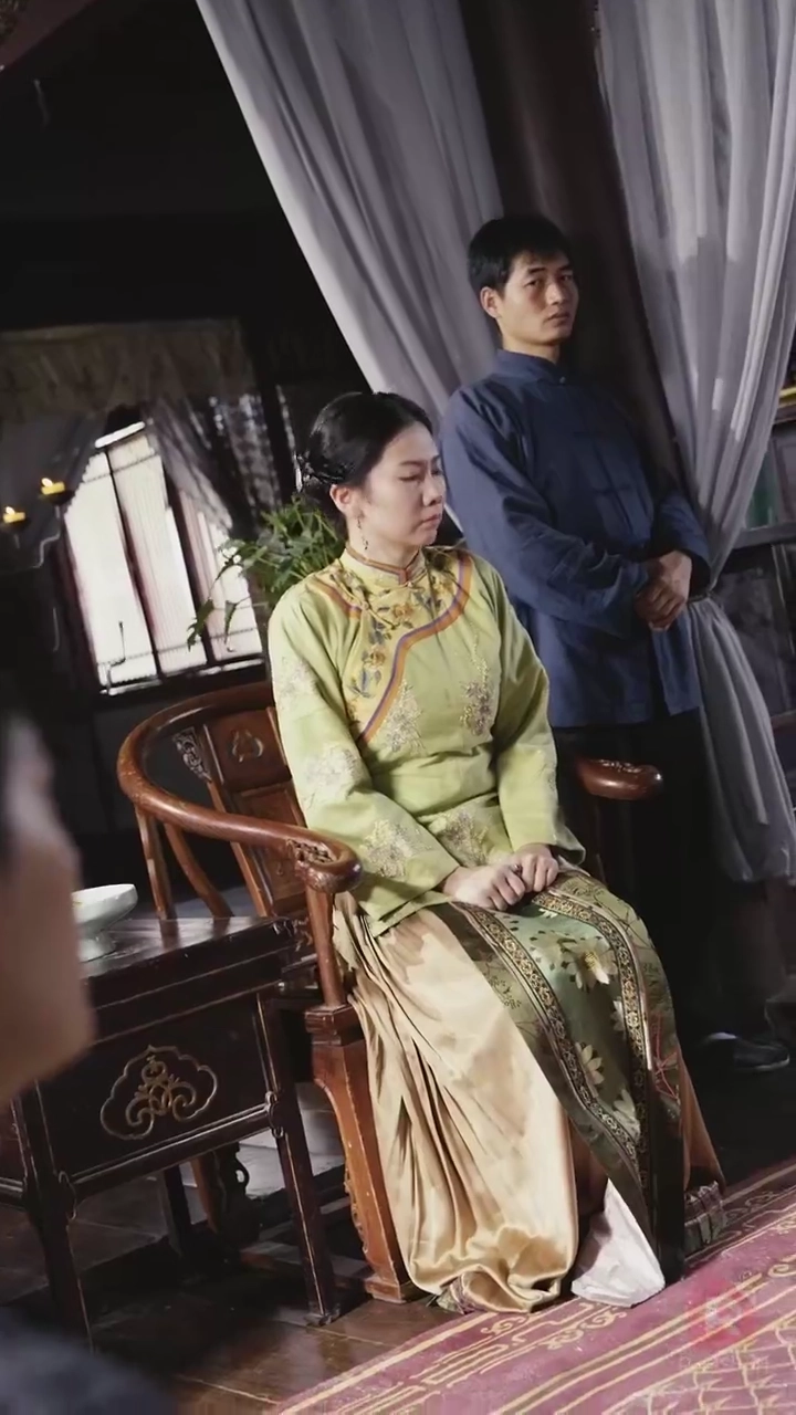 สารเลวไร้พ่ายรูปภาพ