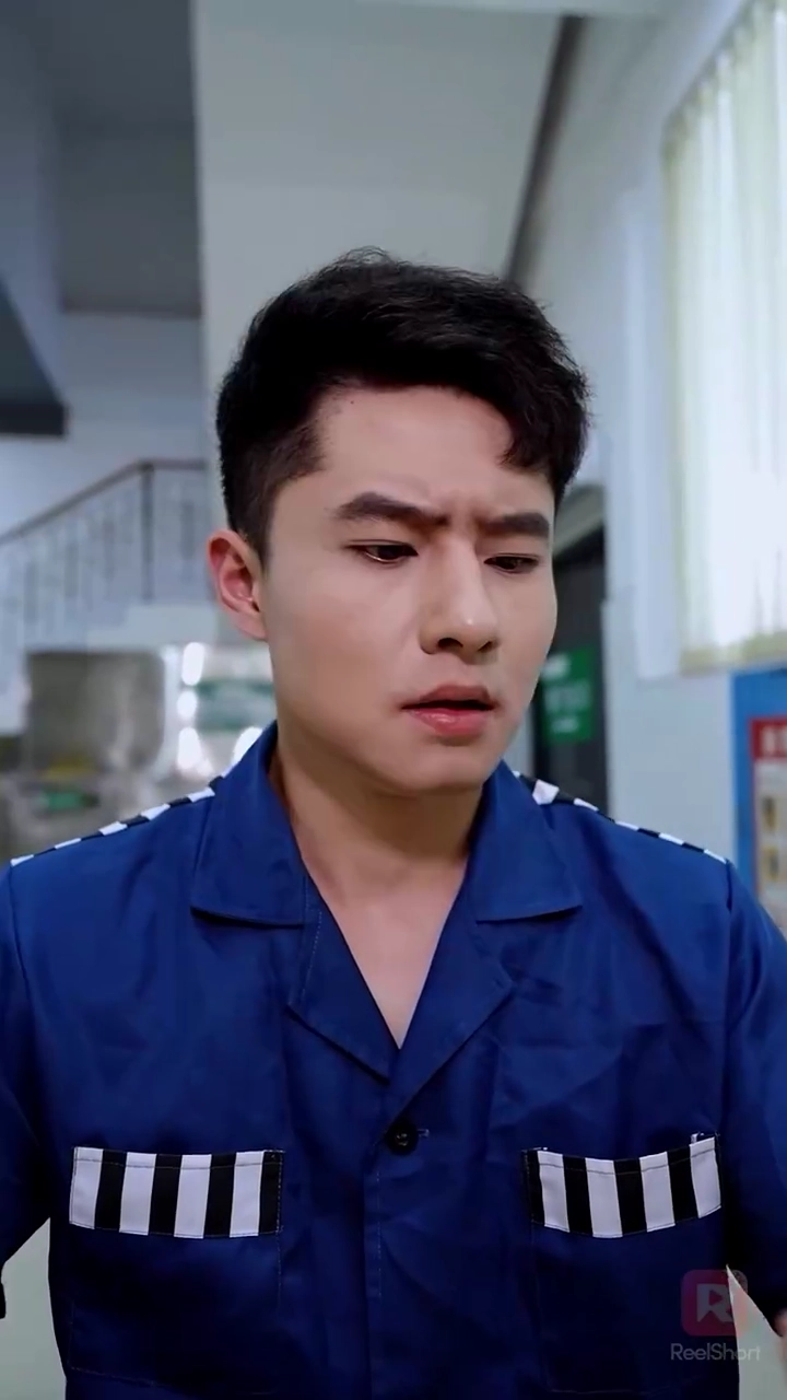 ราชันอมตะควงบอสสาวทวงคืนอำนาจรูปภาพ