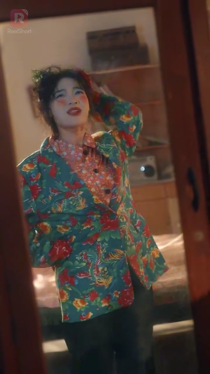 (พากย์) ย้อนเวลามาเป็นแม่ใจร้ายในยุค 80รูปภาพ