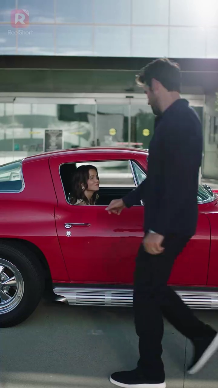 Отстань! Я здесь главная!фото