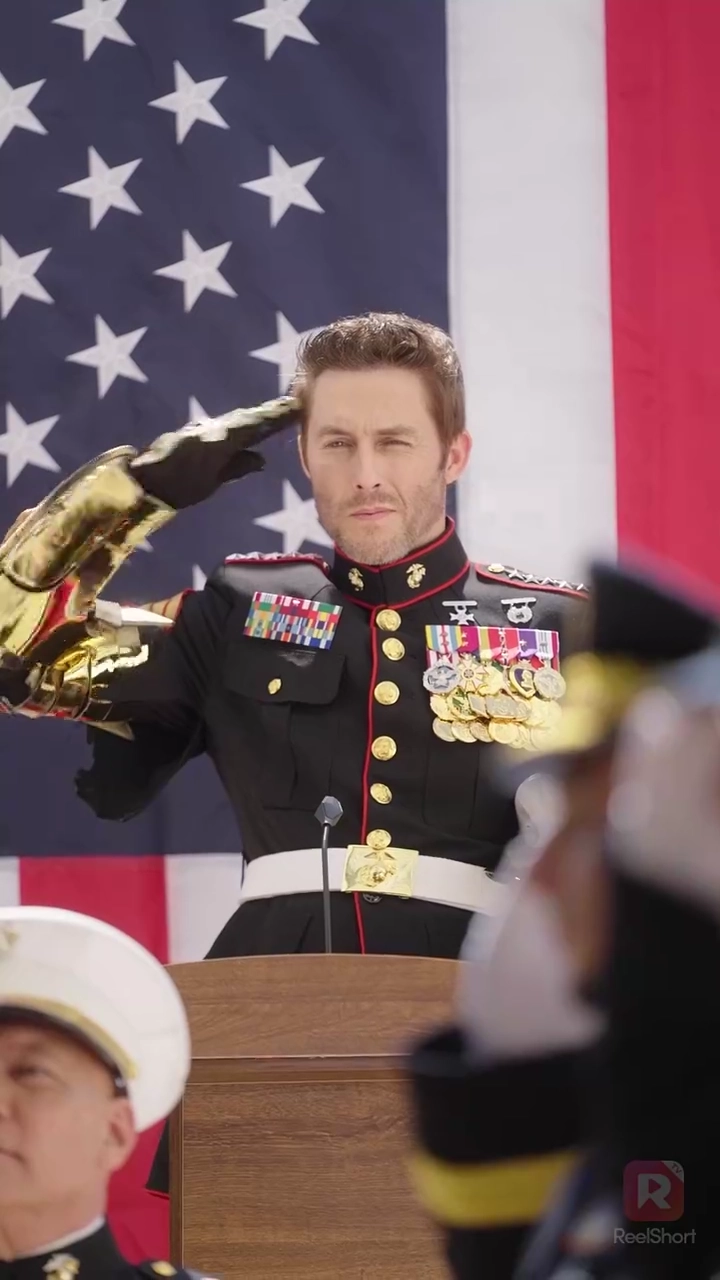 Деньги, роботы, и счастливое 4 июляфото