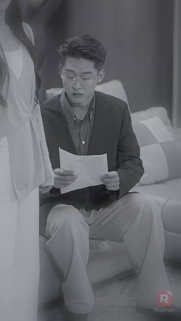 夫と妹に裏切られた私、 今度は私の番写真