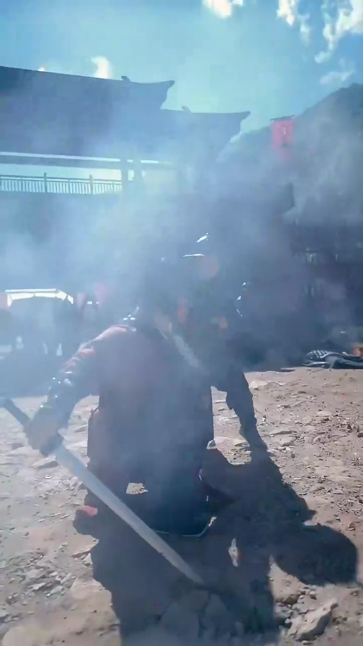 รักผิดเพี้ยนชั่วพันปีรูปภาพ