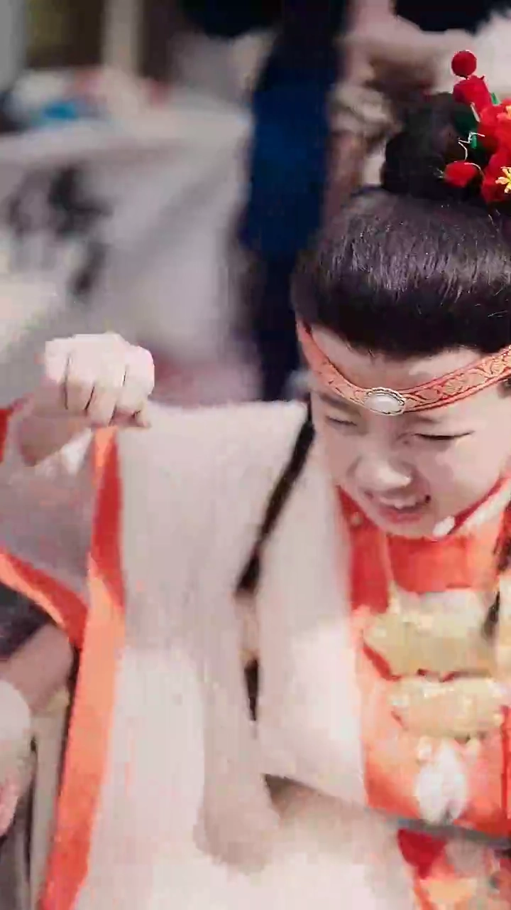 Ancestor from Tomorrow: Rewrite the LegacyPhoto