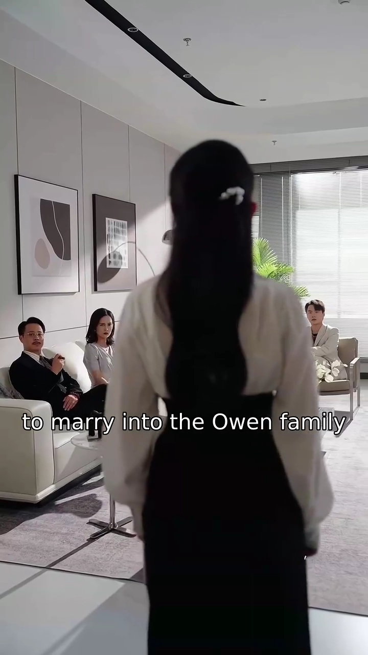 Marrying The Coma HeirPhoto