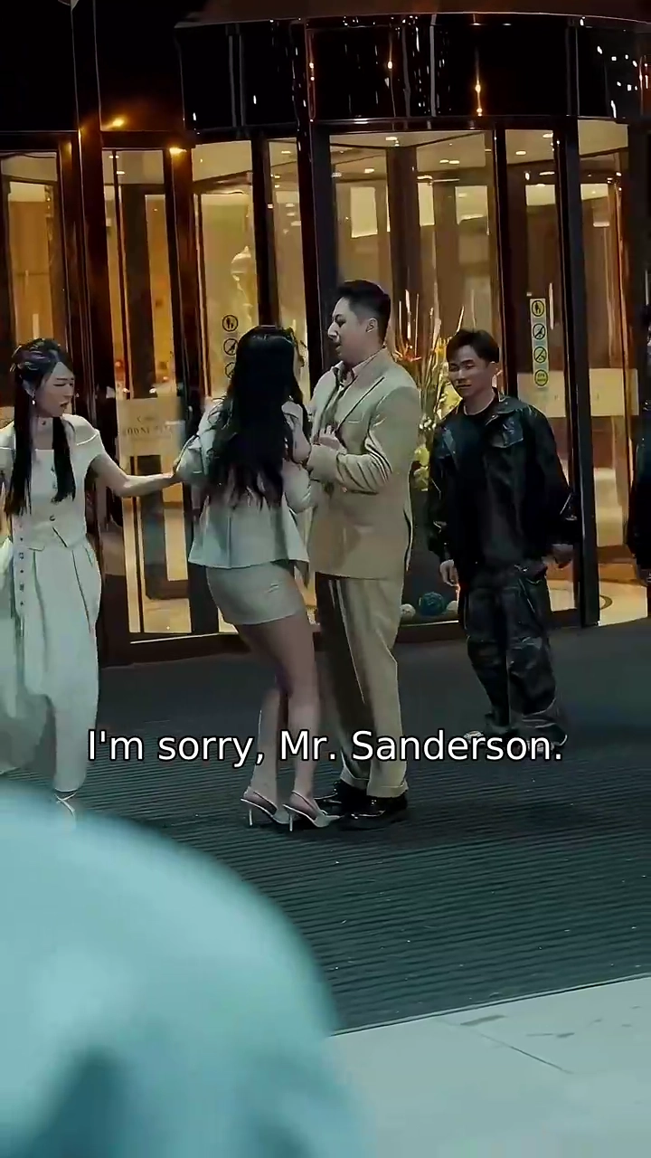 My CEO GirlfriendPhoto