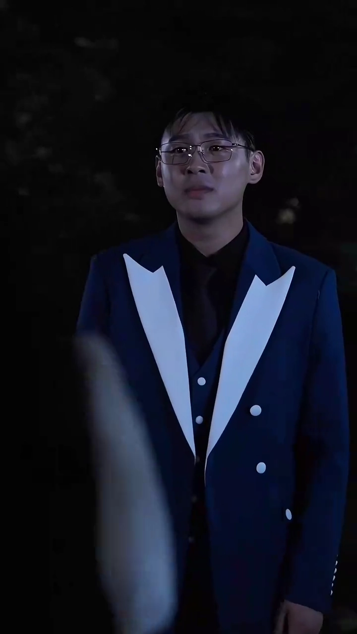 Reborn To ReignPhoto