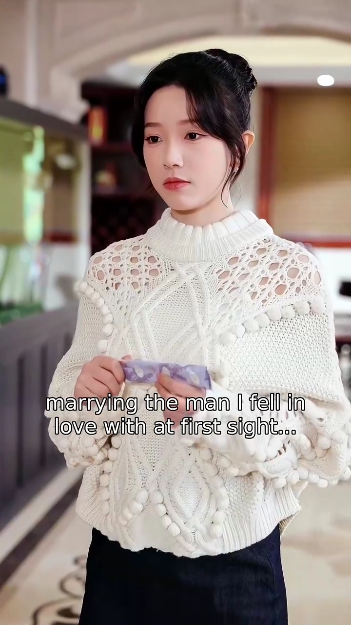 Undercover WifePhoto