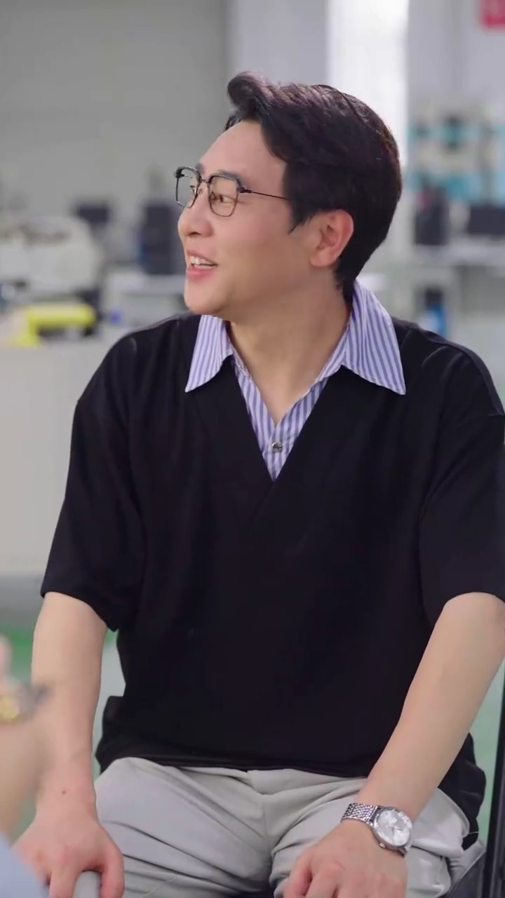 1 兆円の財産、父は拒絶写真