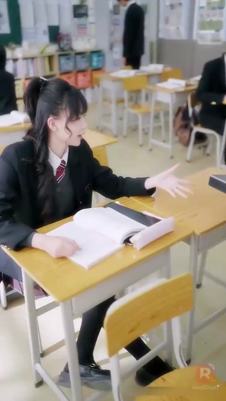 貴族学園の異端児 ～庶民の私が頂点を奪う～写真