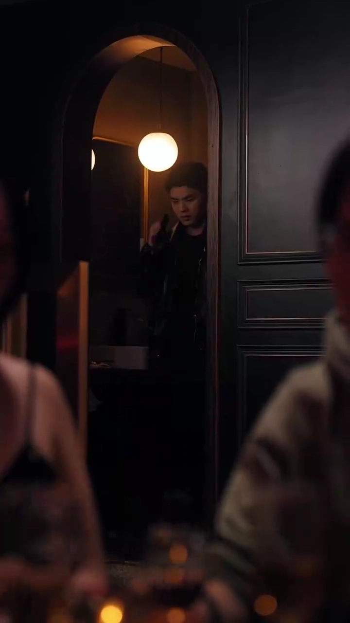  陰謀と真実：復讐の道写真