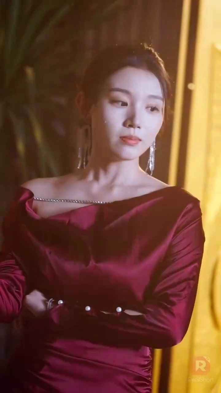 天才双子の片割れを連れ元夫との再会写真