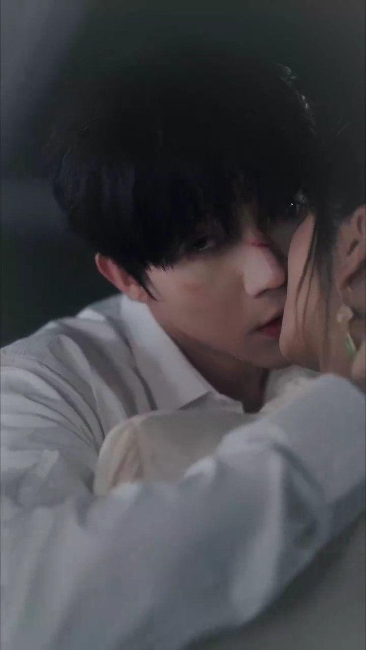 太陽みたいな彼女写真