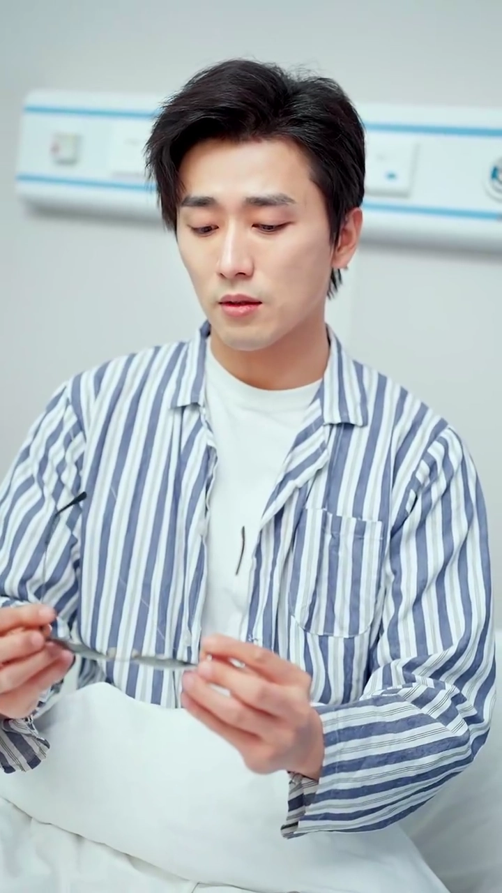 盲目な声：目覚めと復讐写真