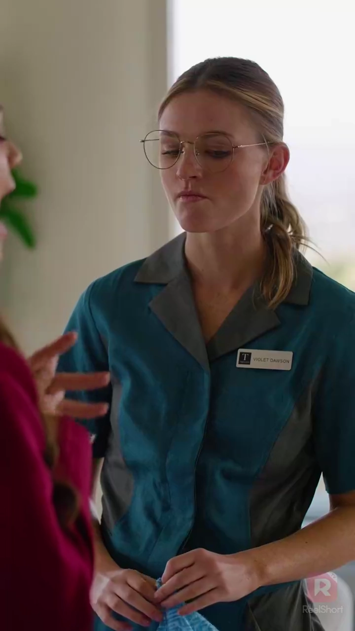 清掃員の正体〜 美女社長の復讐〜写真