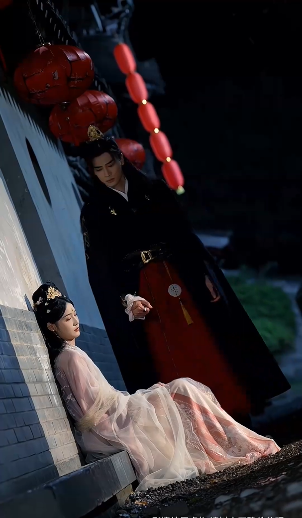 ดวงจันทร์แทนใจรูปภาพ