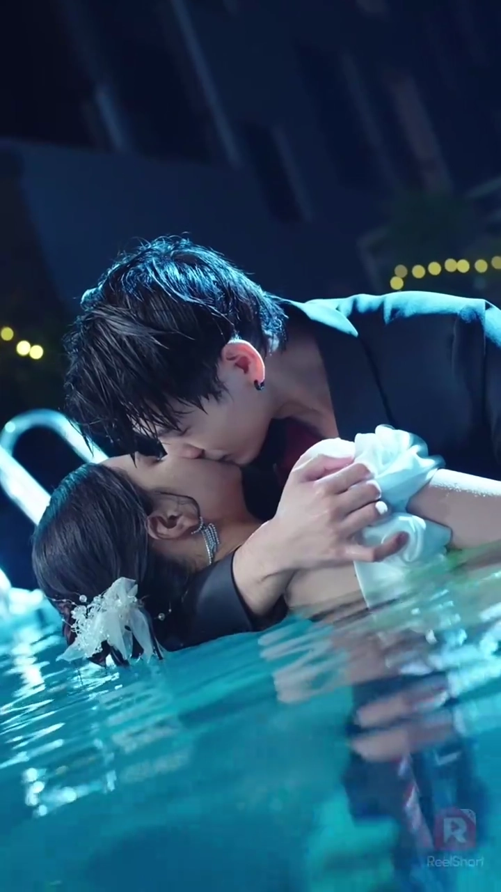 欲望の檻から逃れて写真