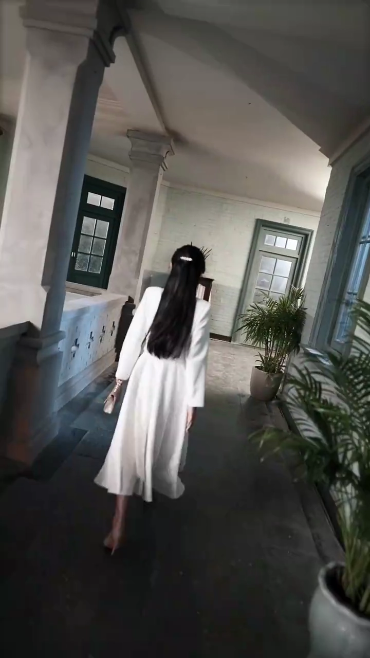 本当の妻は誰？写真