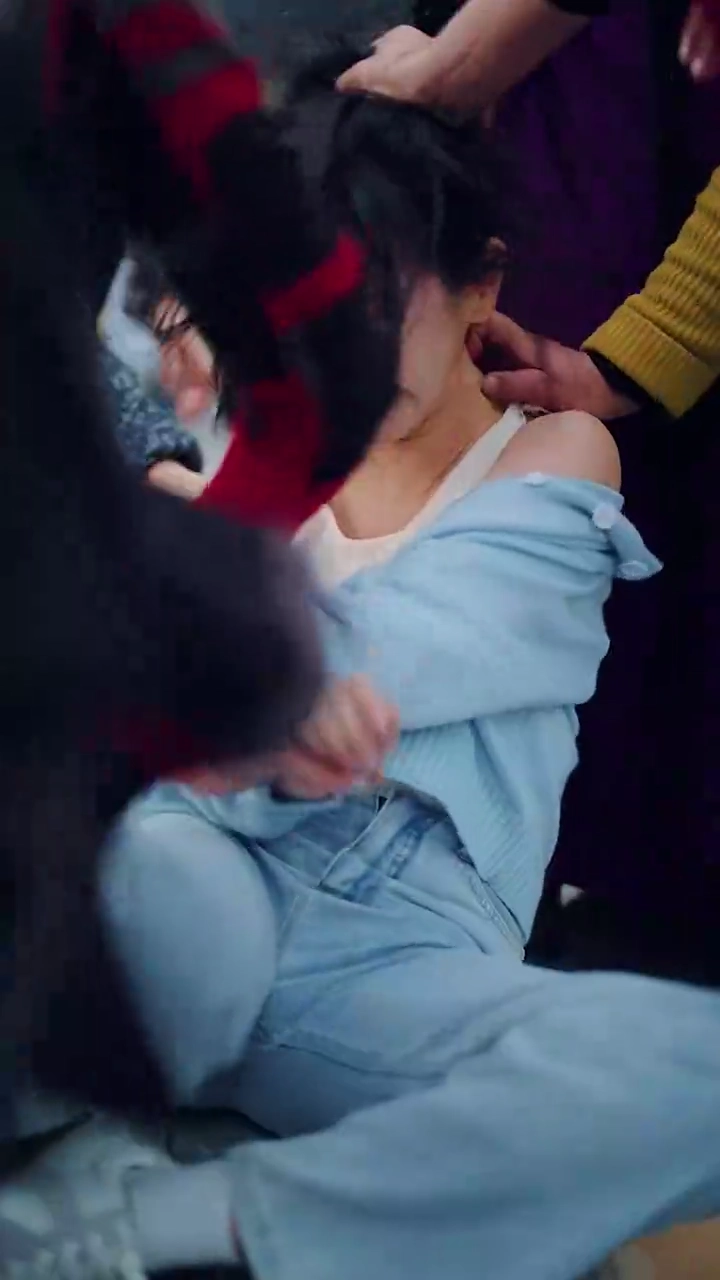 社長、あの酔っ払いは奥様だった！写真