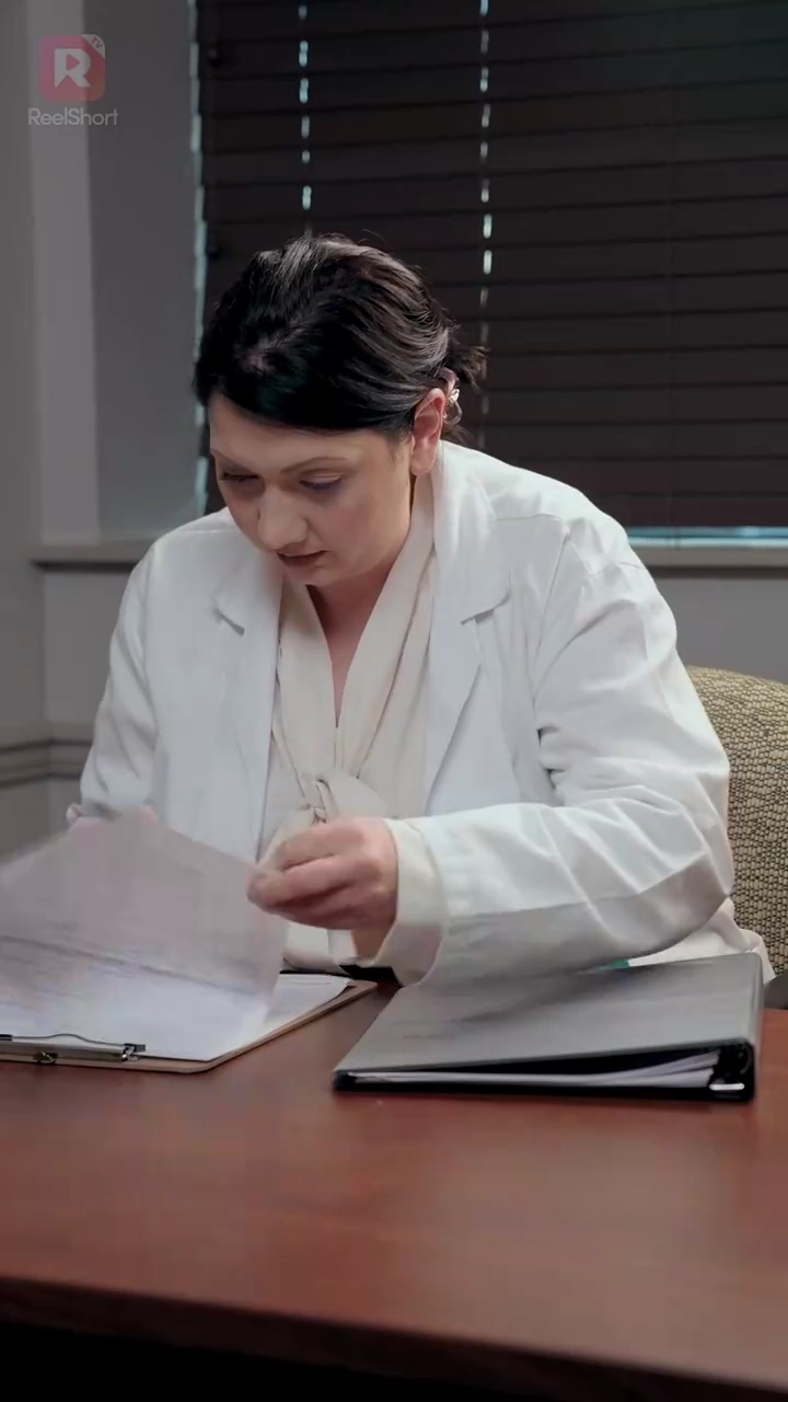 逃げないで ～愛の行方～写真