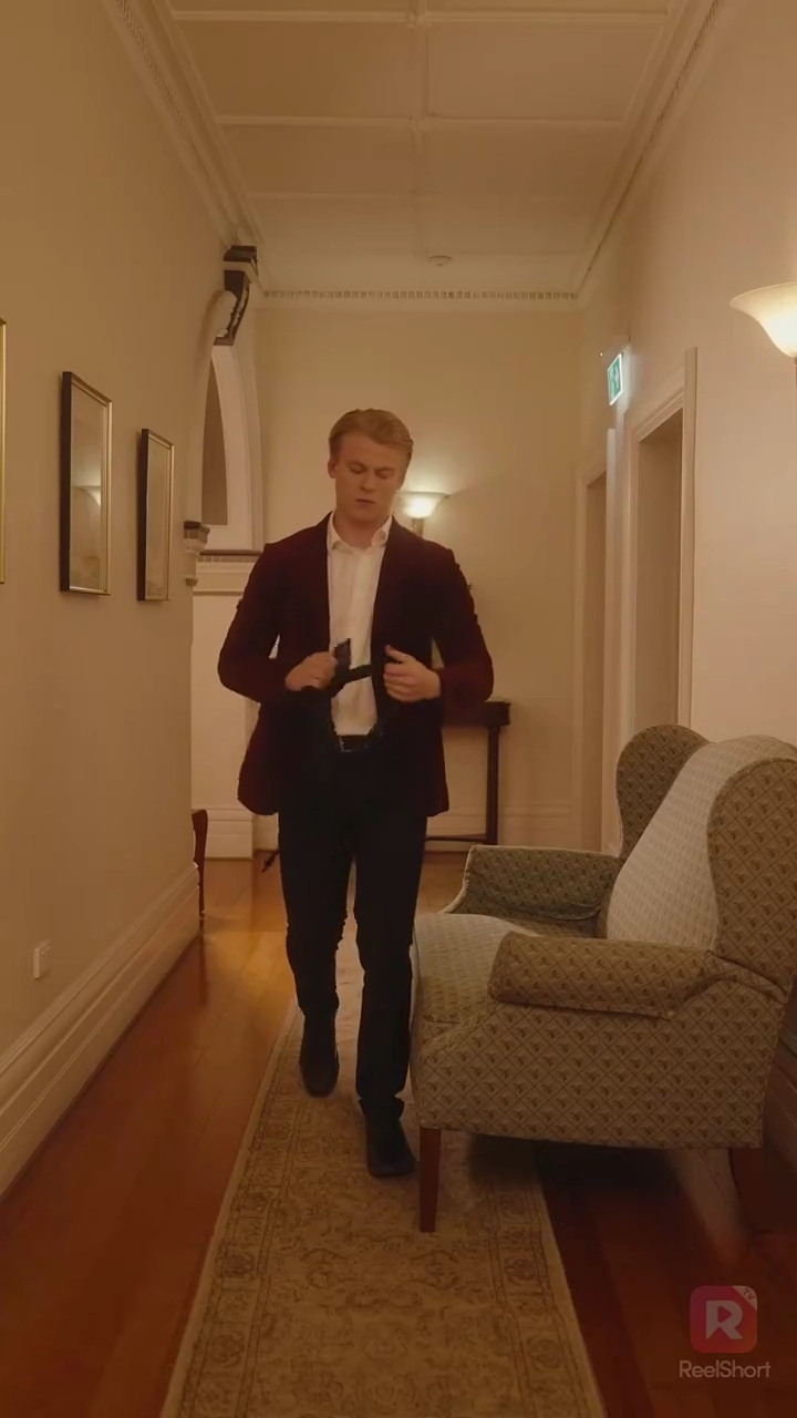 億万長者の家政夫を雇った写真