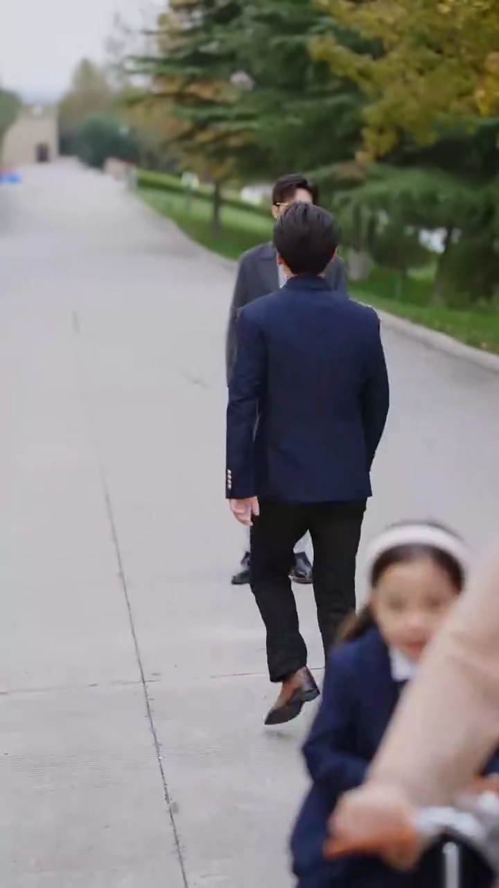 逆転！社長夫人の華麗なる反撃写真