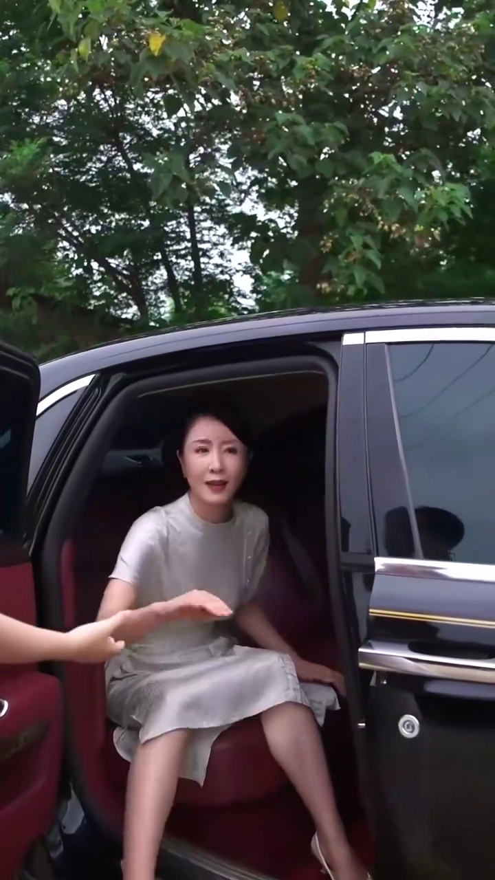 家族に愛される、止められないお母さん写真