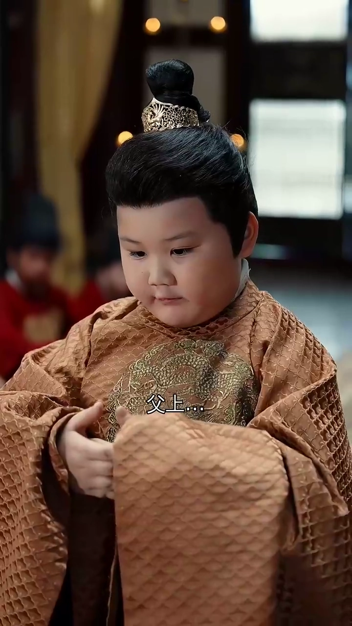 ぽっちゃり母子の皇室攻略写真