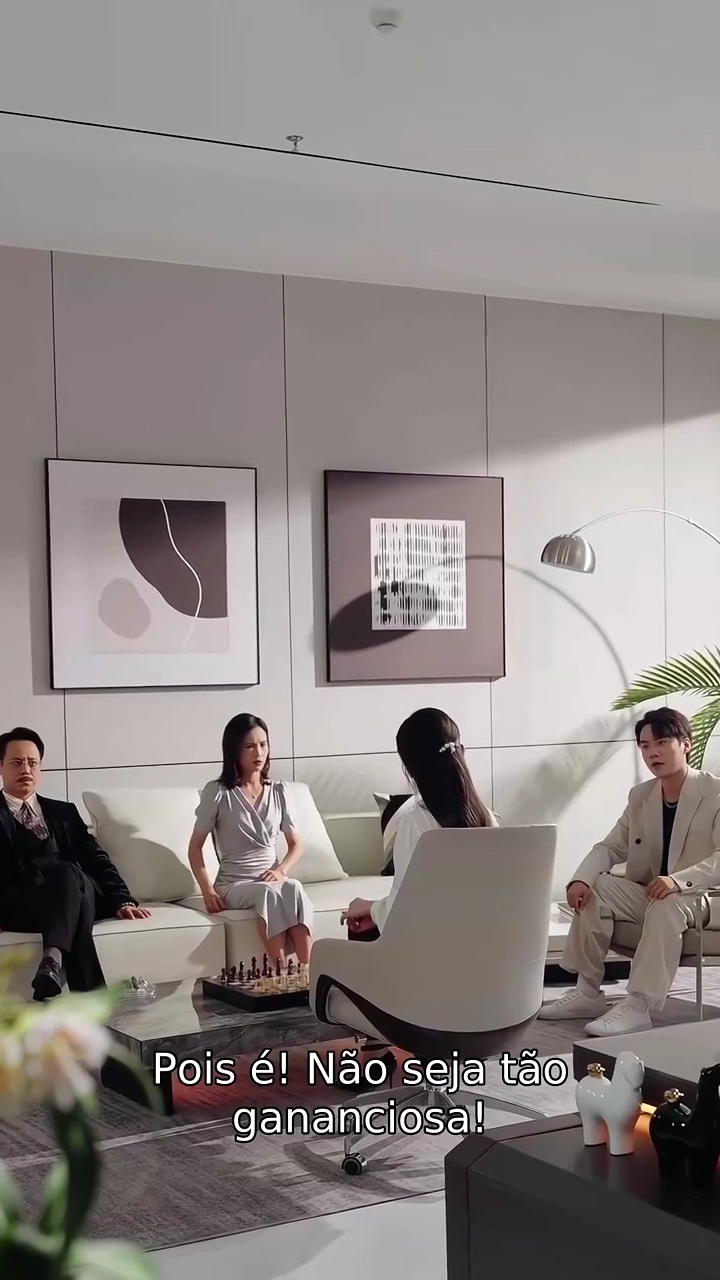 Casando com o Herdeiro em ComaFoto