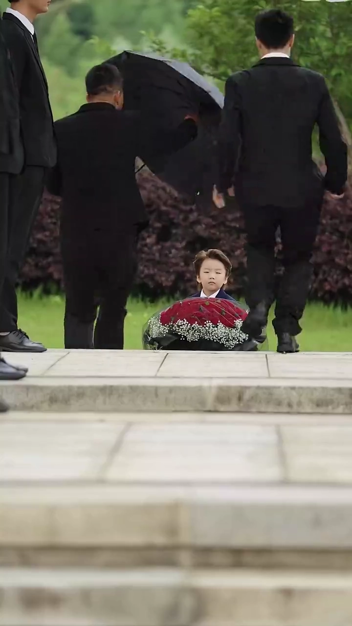 เป็นศัตรูก็เป็นคู่รักรูปภาพ