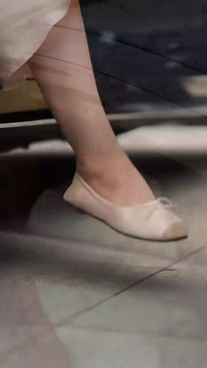 Coroa Secreta: Da Estagiária para PresidenteFoto