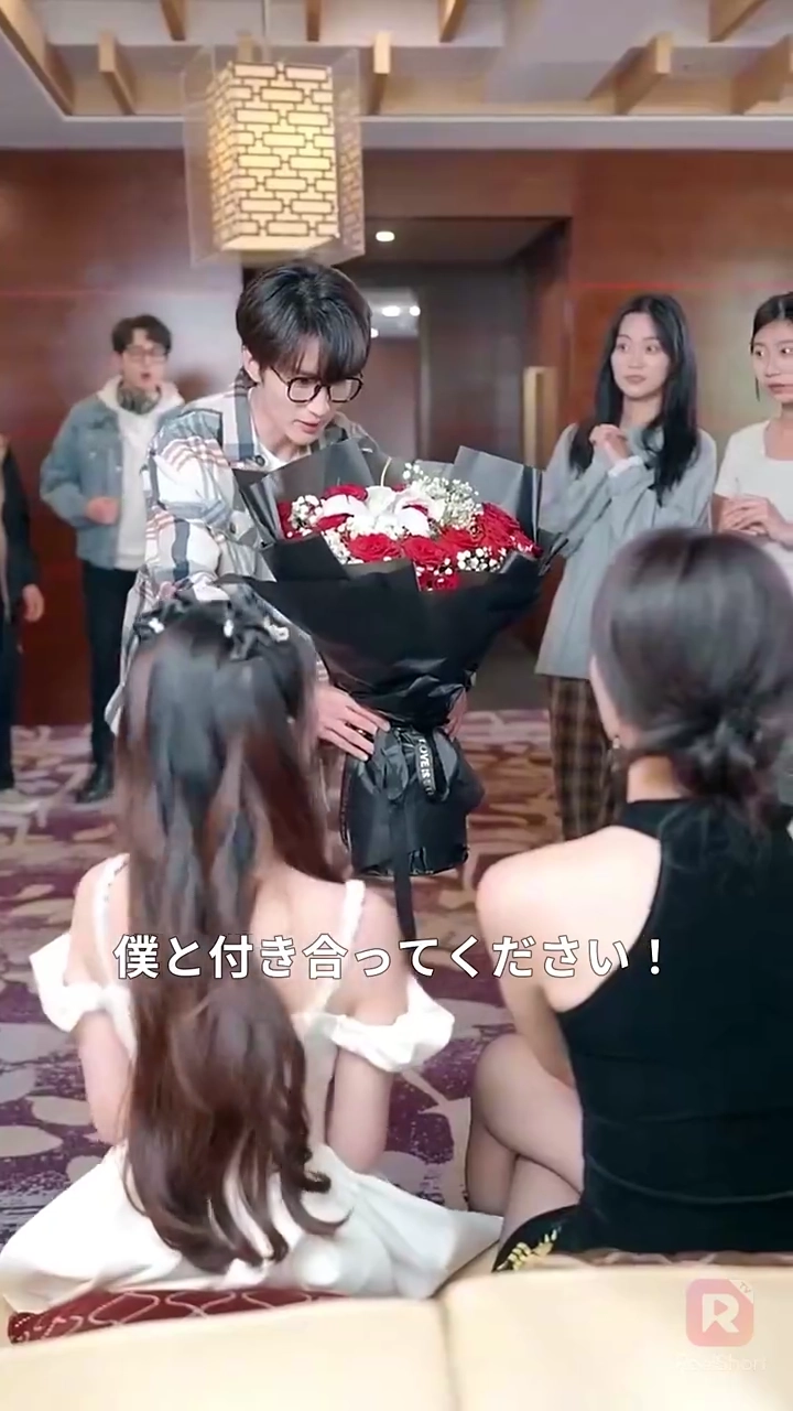 同級生のお母さんと話し合いの後、恋愛攻略システム全開！写真