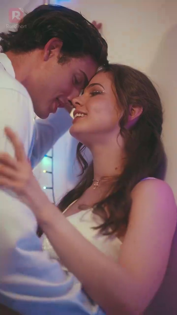 รักหน้าร้อนกับพี่ชายเพื่อนที่แฮมป์ตันรูปภาพ