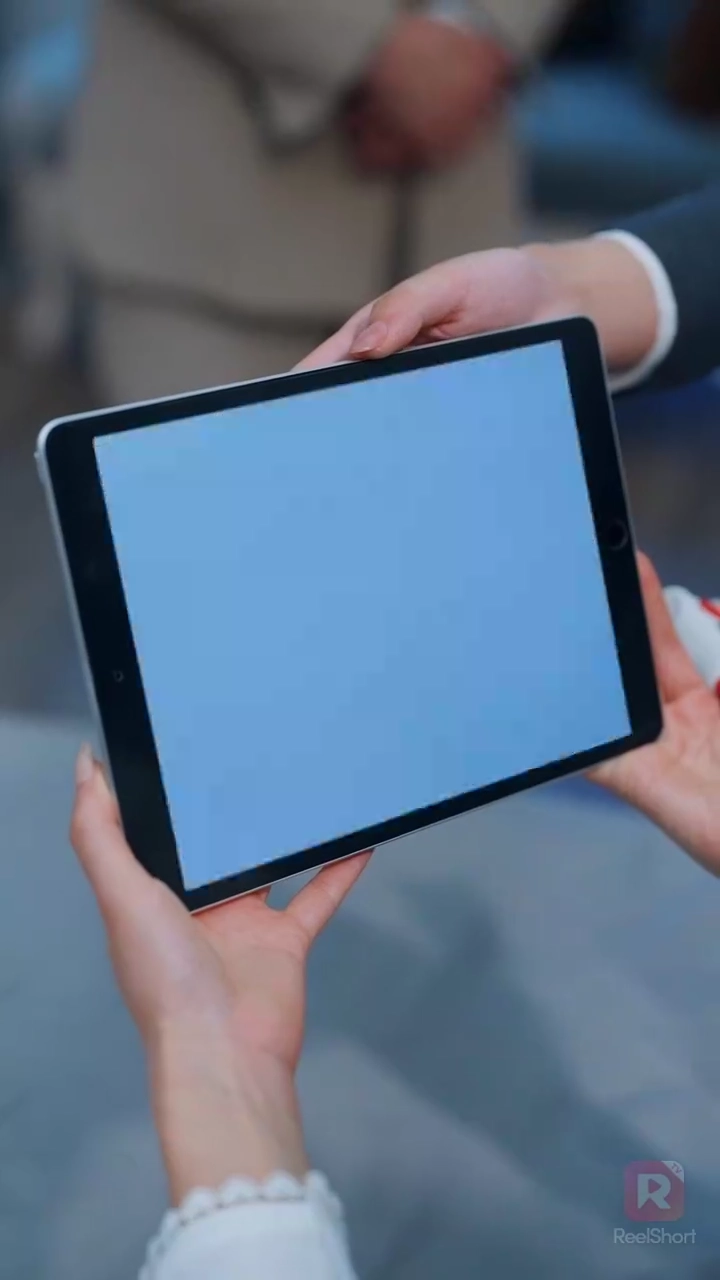 娘を守るため、 私は鬼になる写真