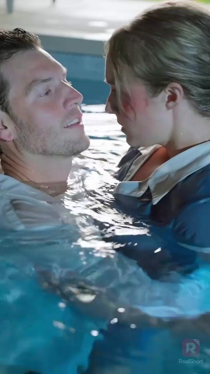 ヒルズ氏の愛らしい妻写真