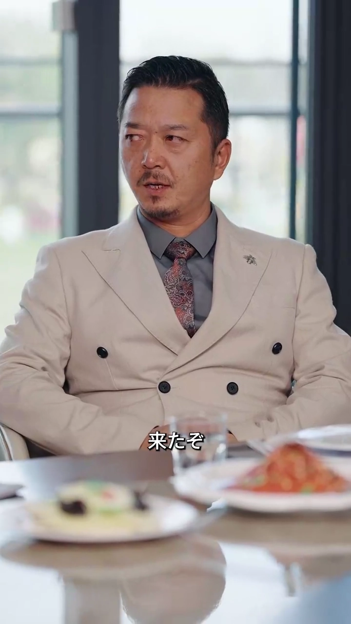 姑とDV男を立ち向かおう写真