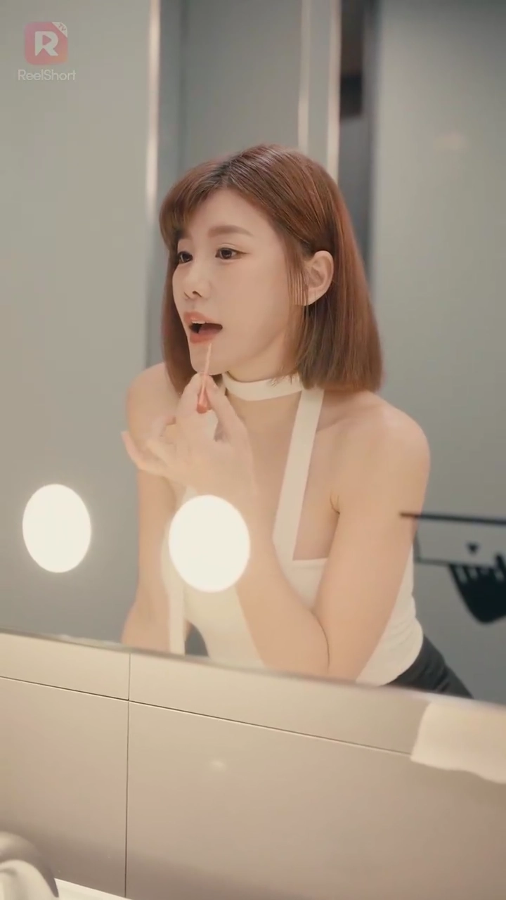 2:22 魔女の刻写真