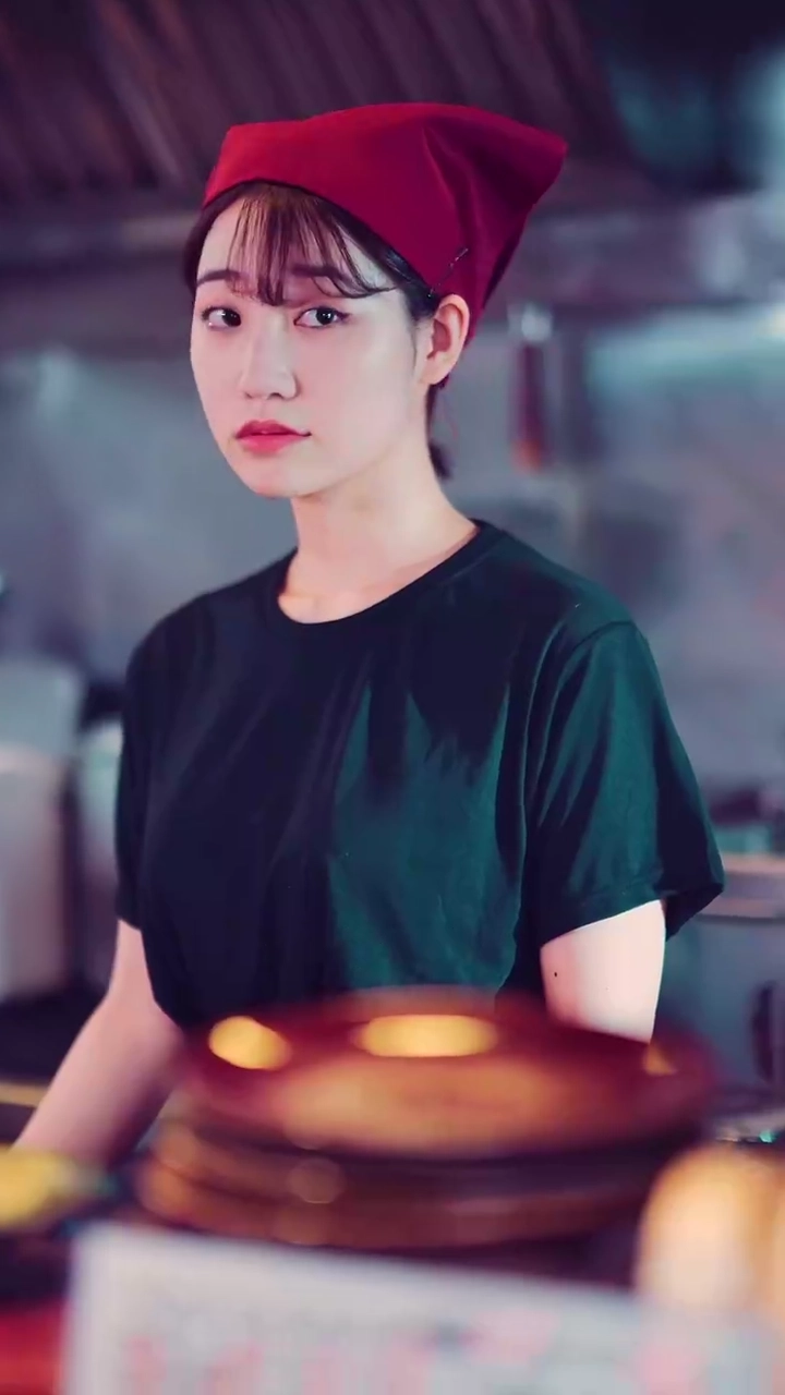 サレ妻が三人の婚約者に溺愛された写真