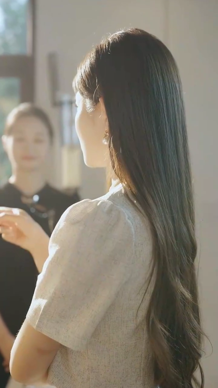 地味着の令嬢は手を出すな写真