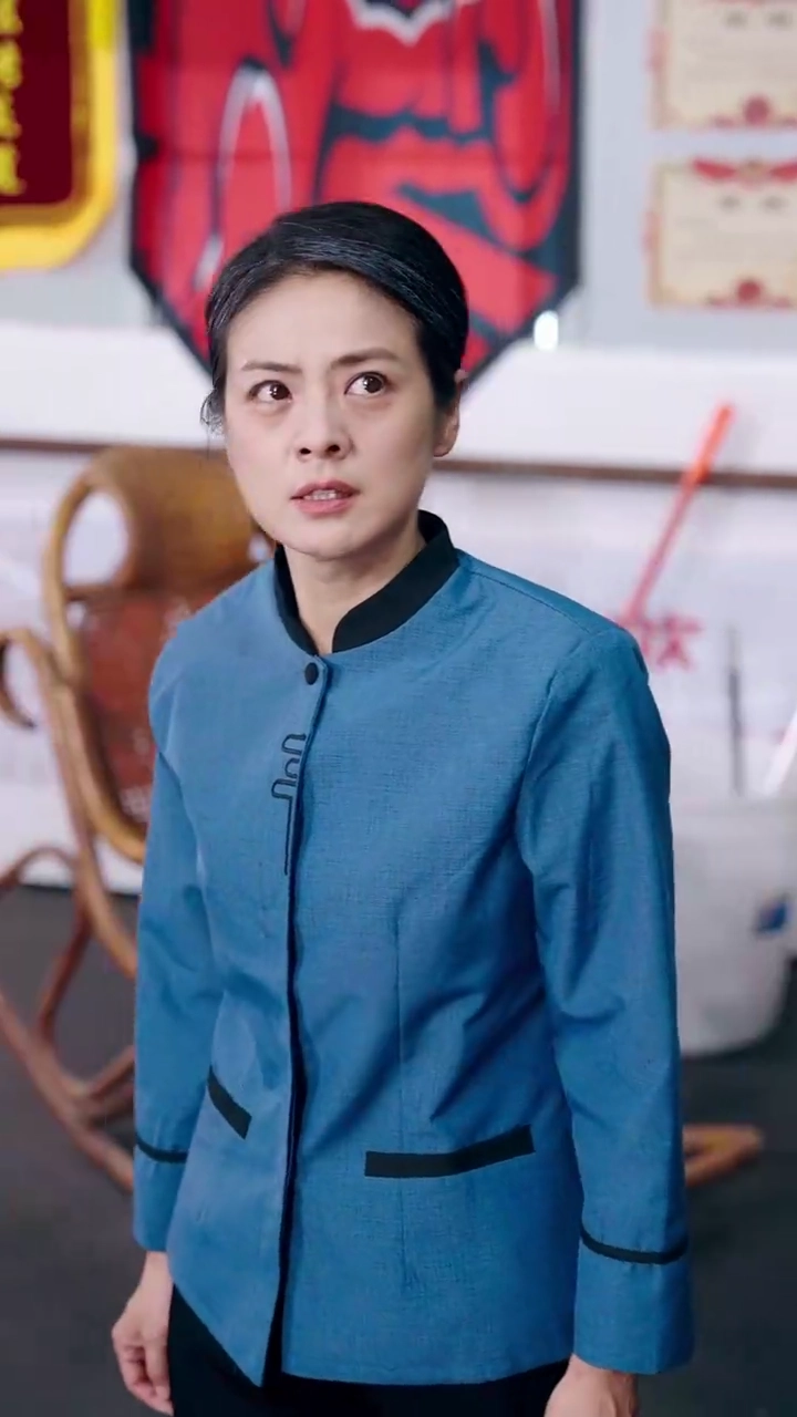 民国拳王が掃除婦に転生写真