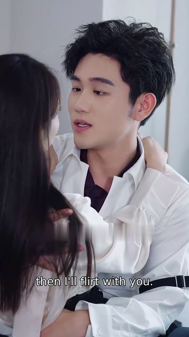 Showing off His Sweet LovePhoto