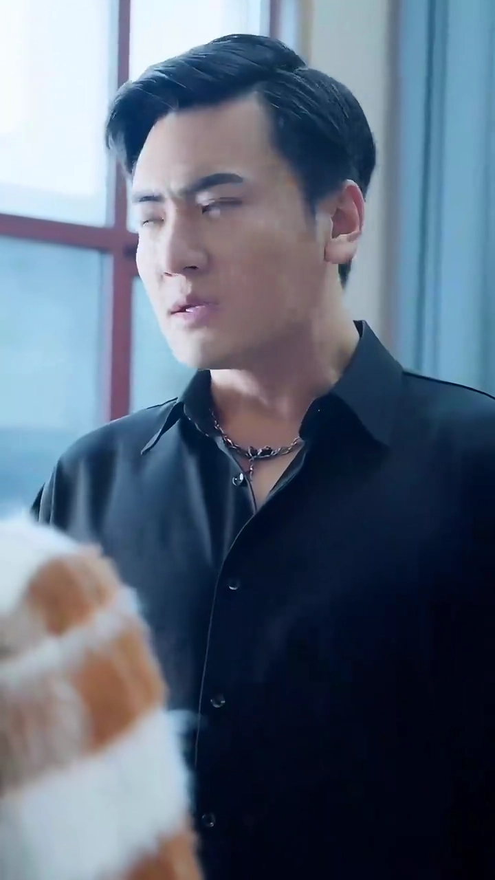 When Hate Is The First Chapter Of A Love StoryPhoto