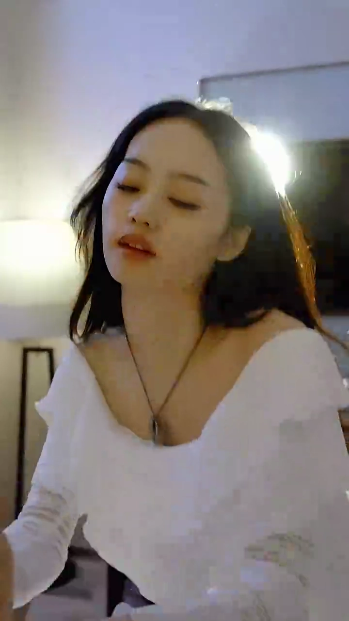 極上妻の甘美な罠写真