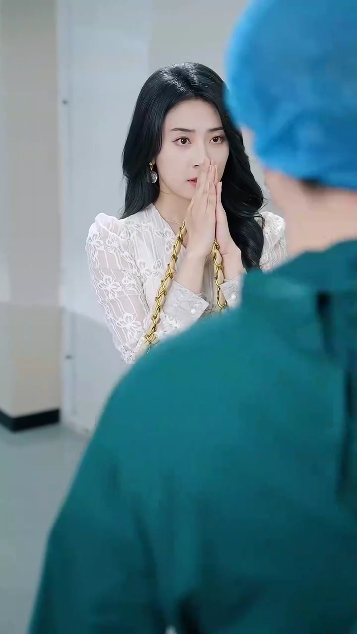 冷たい心と温かい手写真