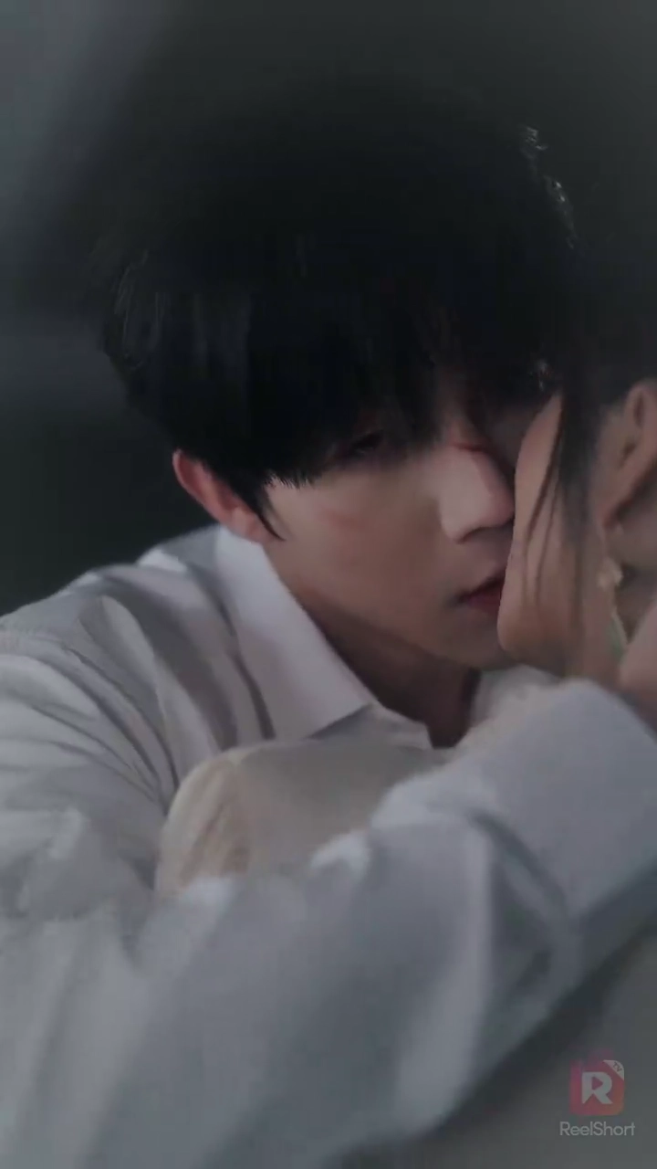 ［吹き替え版］ママっ！天降りのハニーが現れた！写真