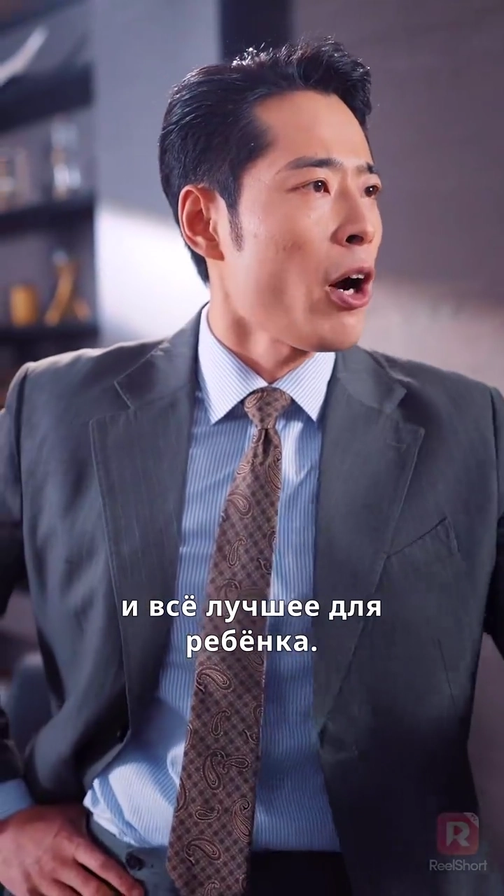 親の背中を見て子は育つ写真