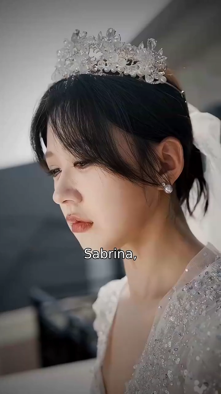 The Wrong Wedding That United the Right HeartsPhoto